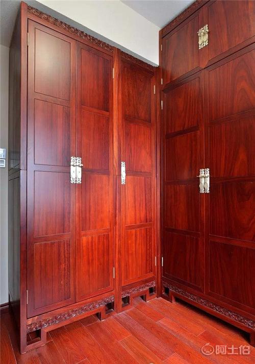 长沙市实木新中式家具实木房门衣柜门定制咨询工厂